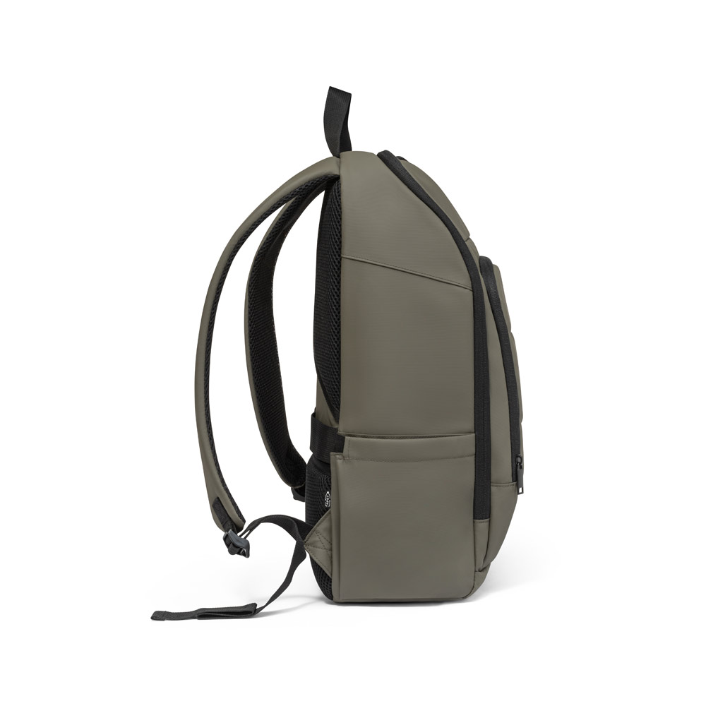 Mochila 16" para Brinde em Poliéster Reciclado 600D com Revestimento Resistente à Água